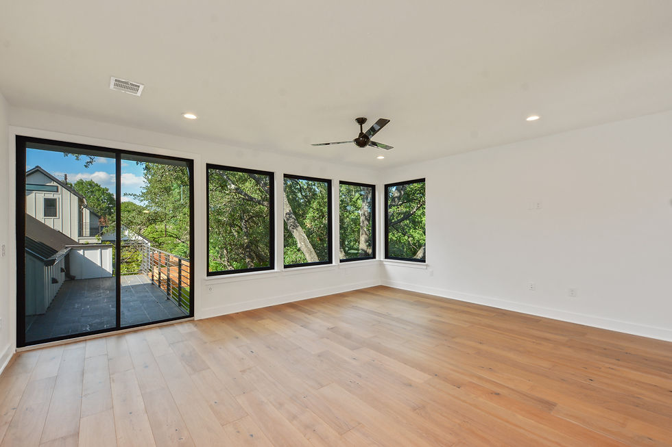 Room Connecting Balcony