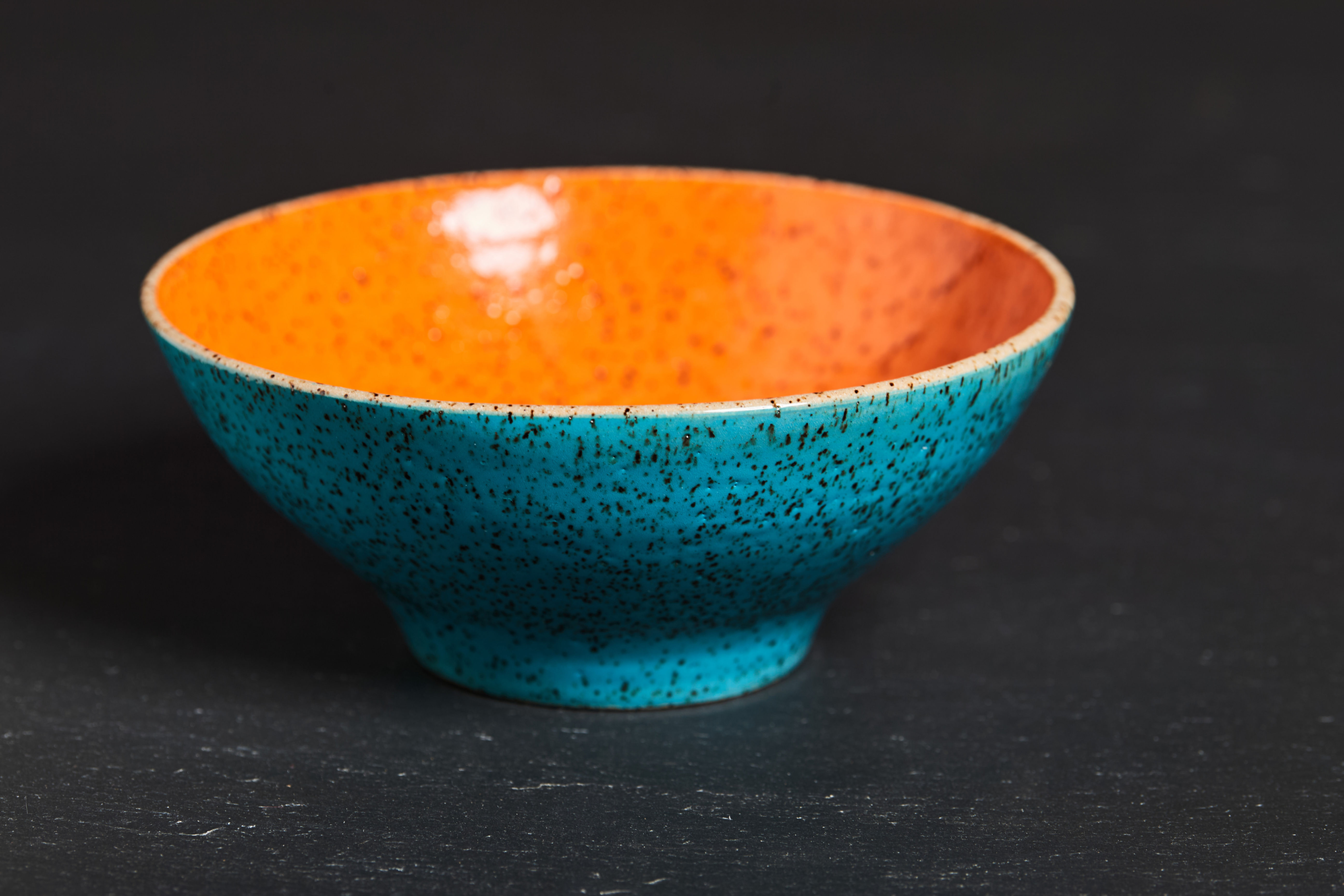Dopaless two tone speckled bowl