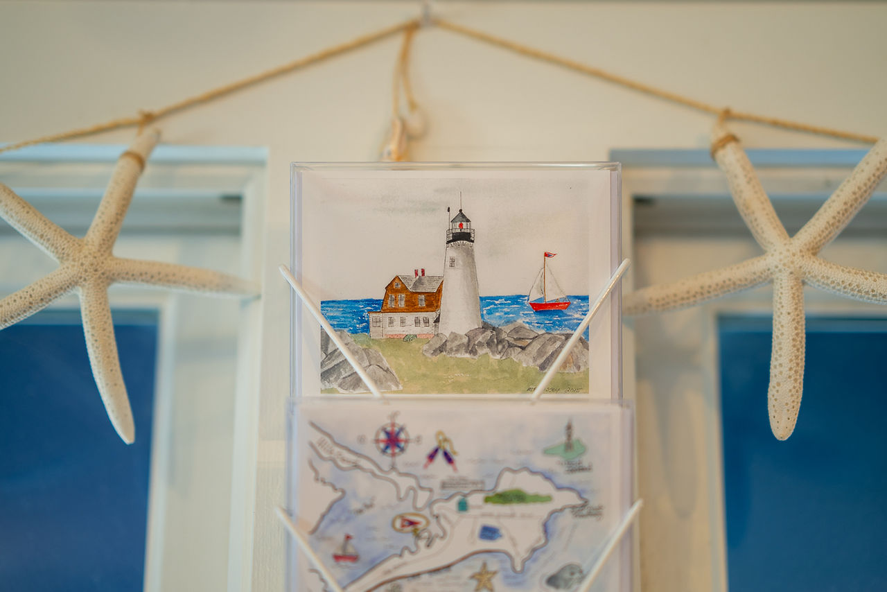 Between the Tides gift store in Biddeford Pool, Maine