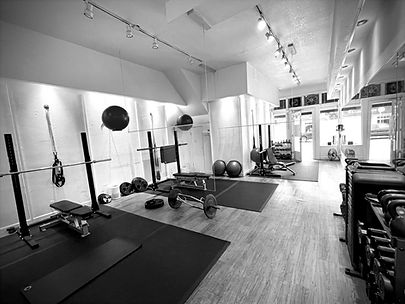 Personal trainer SF. Fitness trainer SF. Perfect Fit personal training San Francisco SF. Training studio Marina District SF.