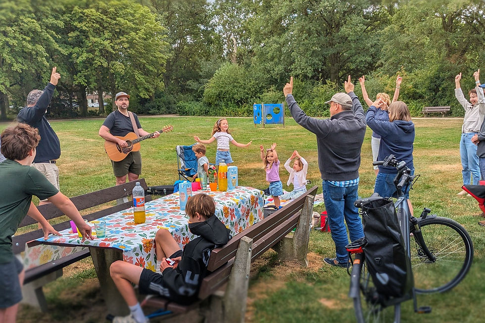 outdoor-worship-time.jpg