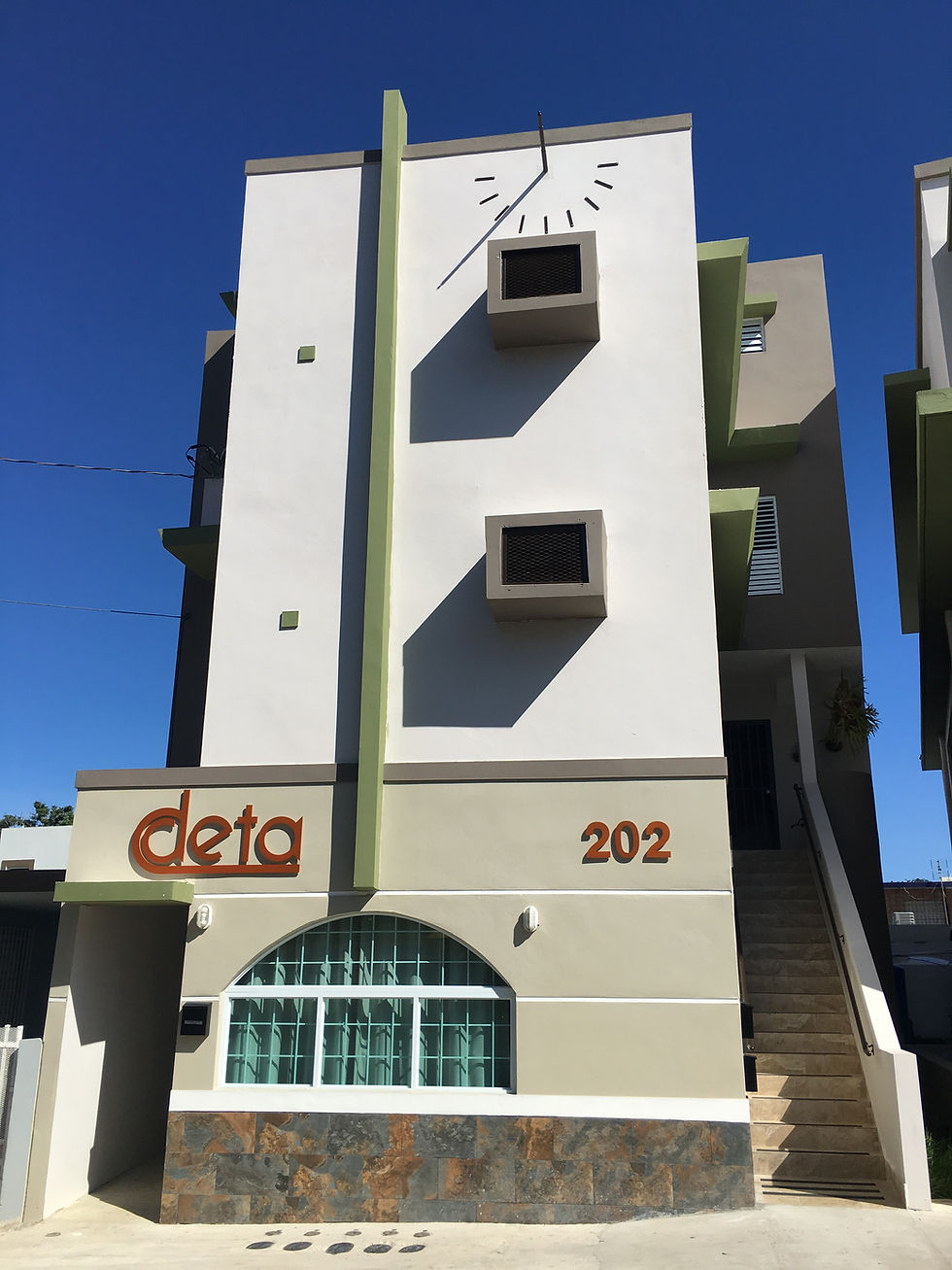 Los Arcos Housing Development