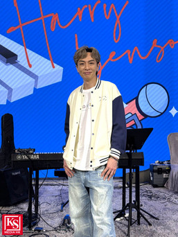 伍仲衡與顏志恒 舉行生日宴