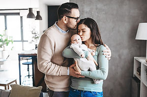 Copia de family-parenthood-and-people-concept-happy-young-2023-11-27-05-05-56-utc copia.jp