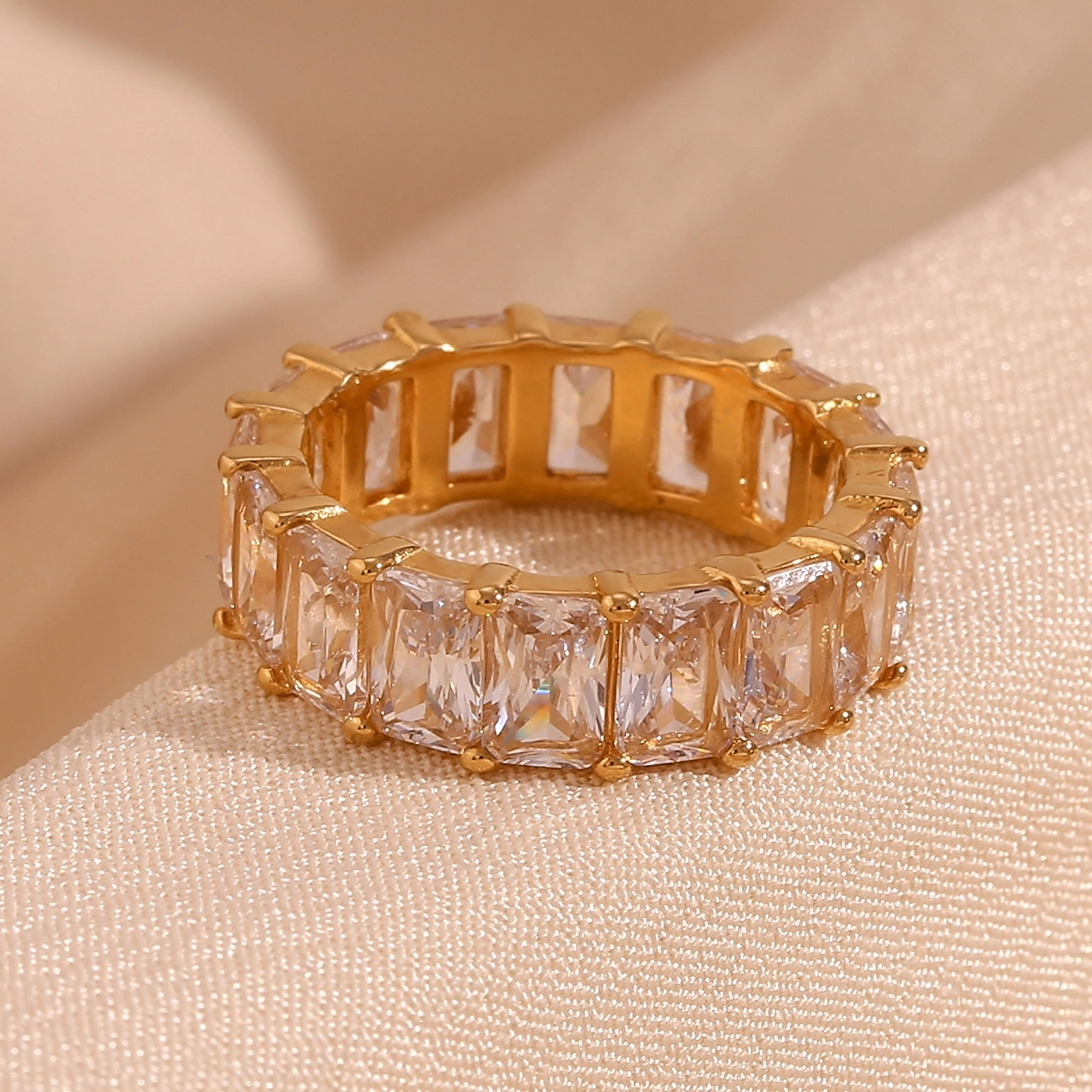 Roselle Rectangle Eternal Pave CZ (18K G) Ring