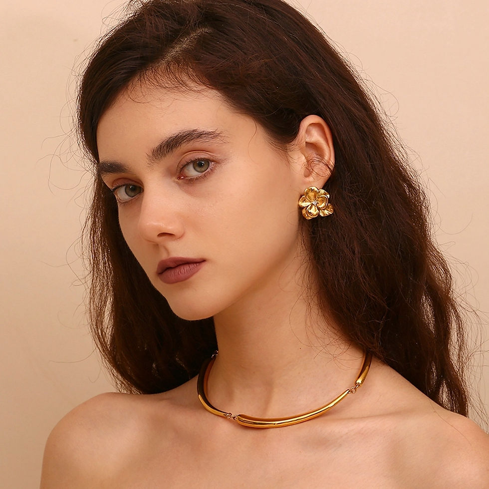 Thumbnail: ROSELLE RETRO DOUBLE FLOWER (SILVER, 18K GOLD) STUD EARRINGS