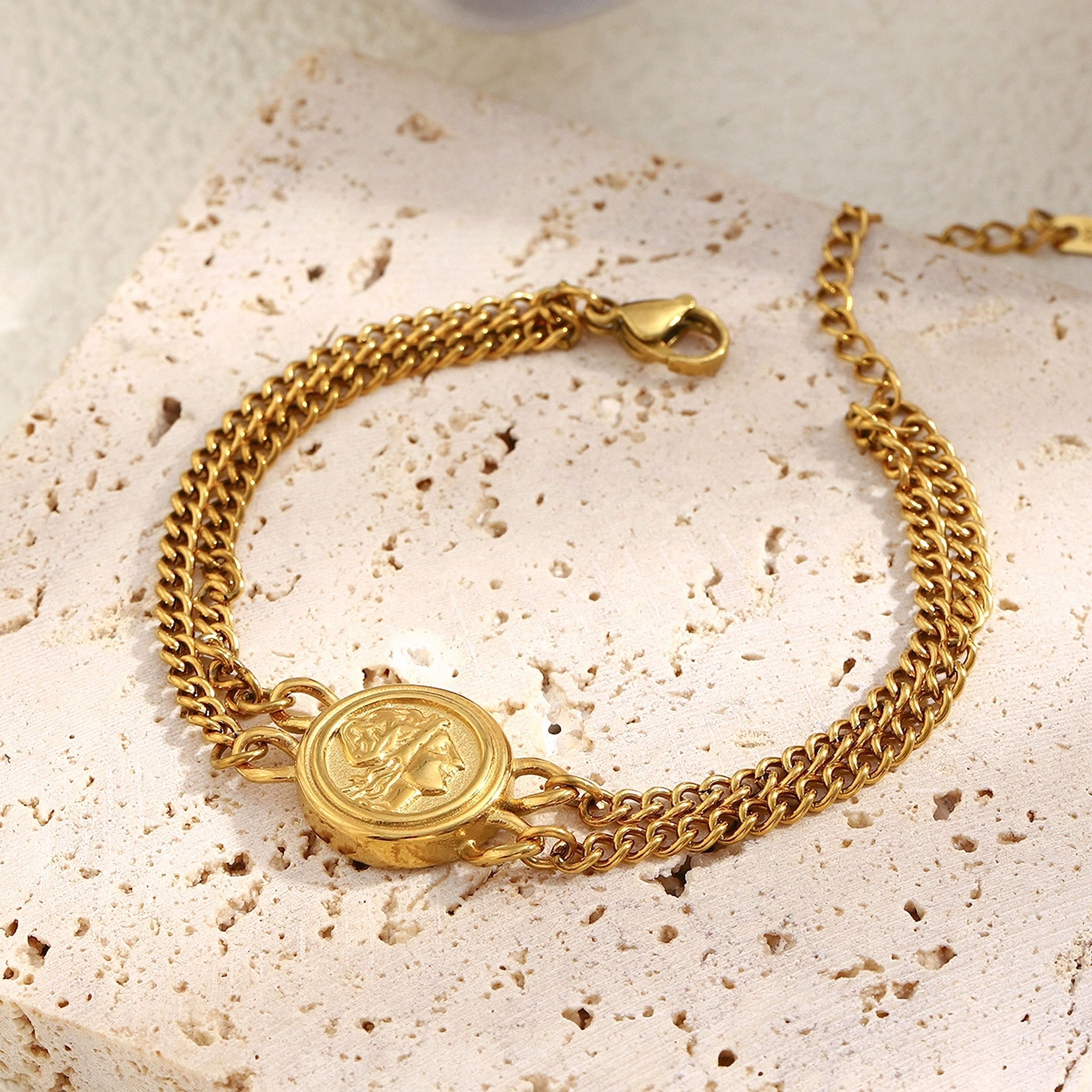 Roselle Double Layer Queen Coin (18K G) Bracelet