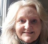 Karen Bardshaw 2.jpg