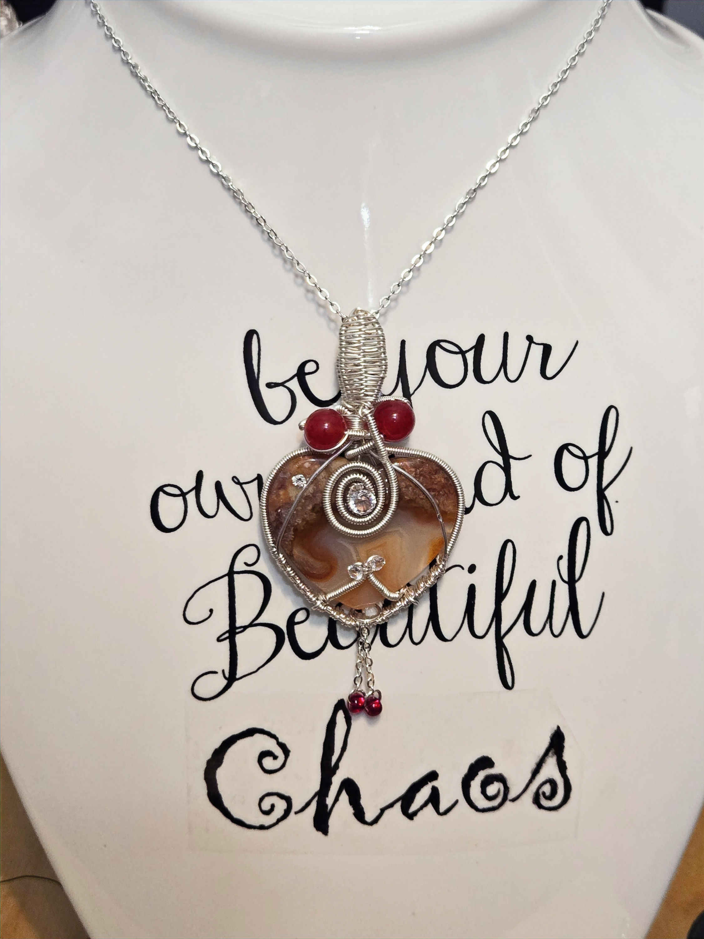 Obsession Heart Agate Pendant