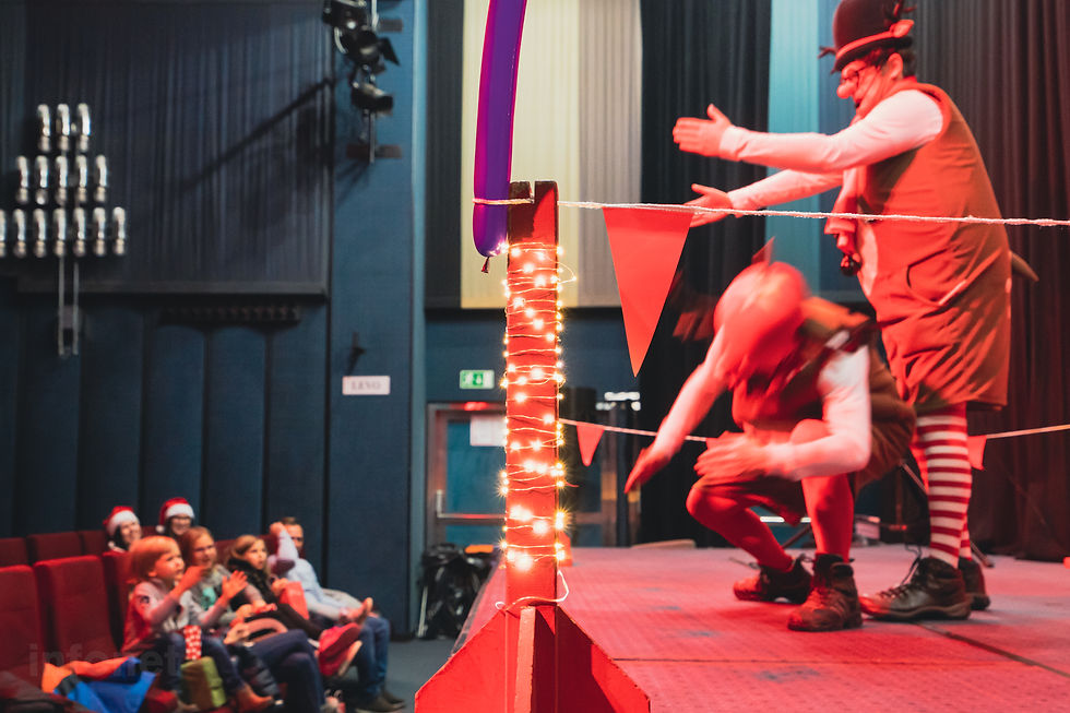 JELENČKOV CIRKUS