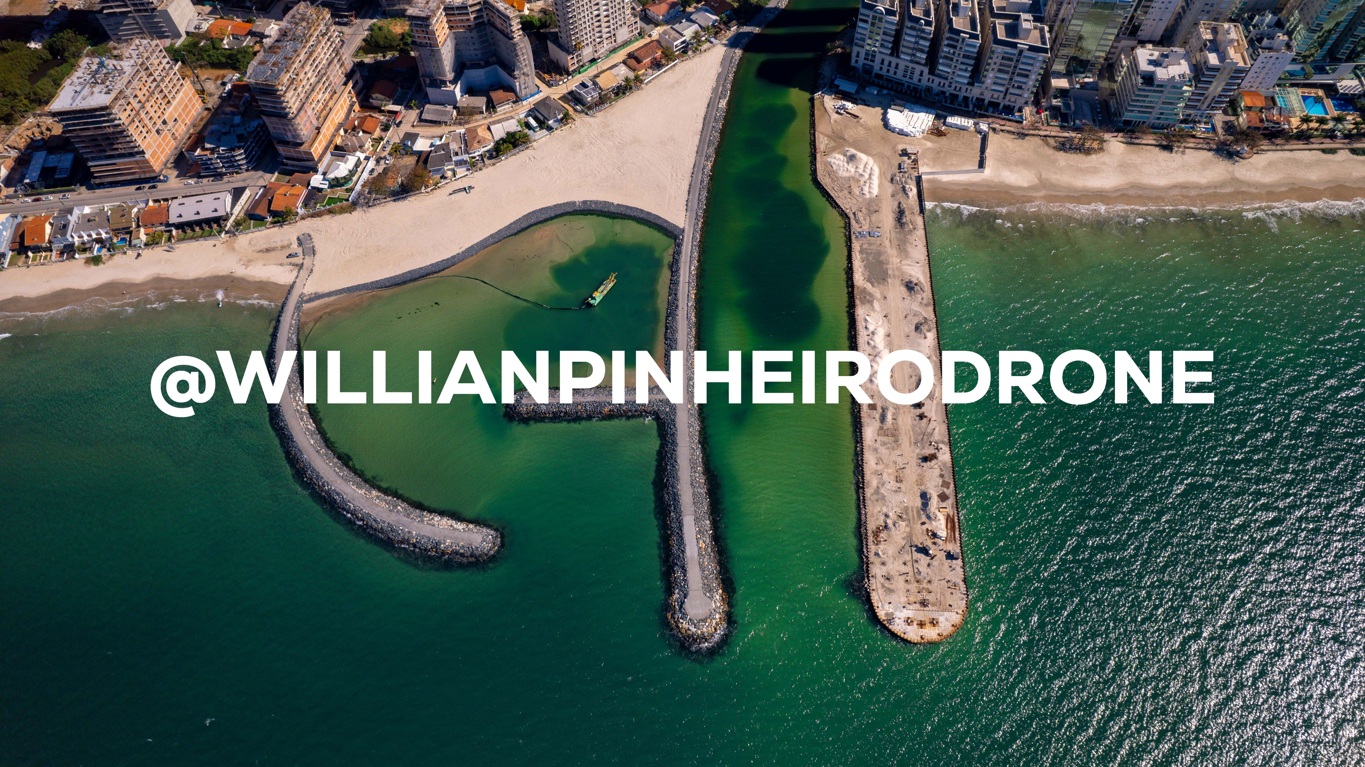 Molhes e Píer de Itapema