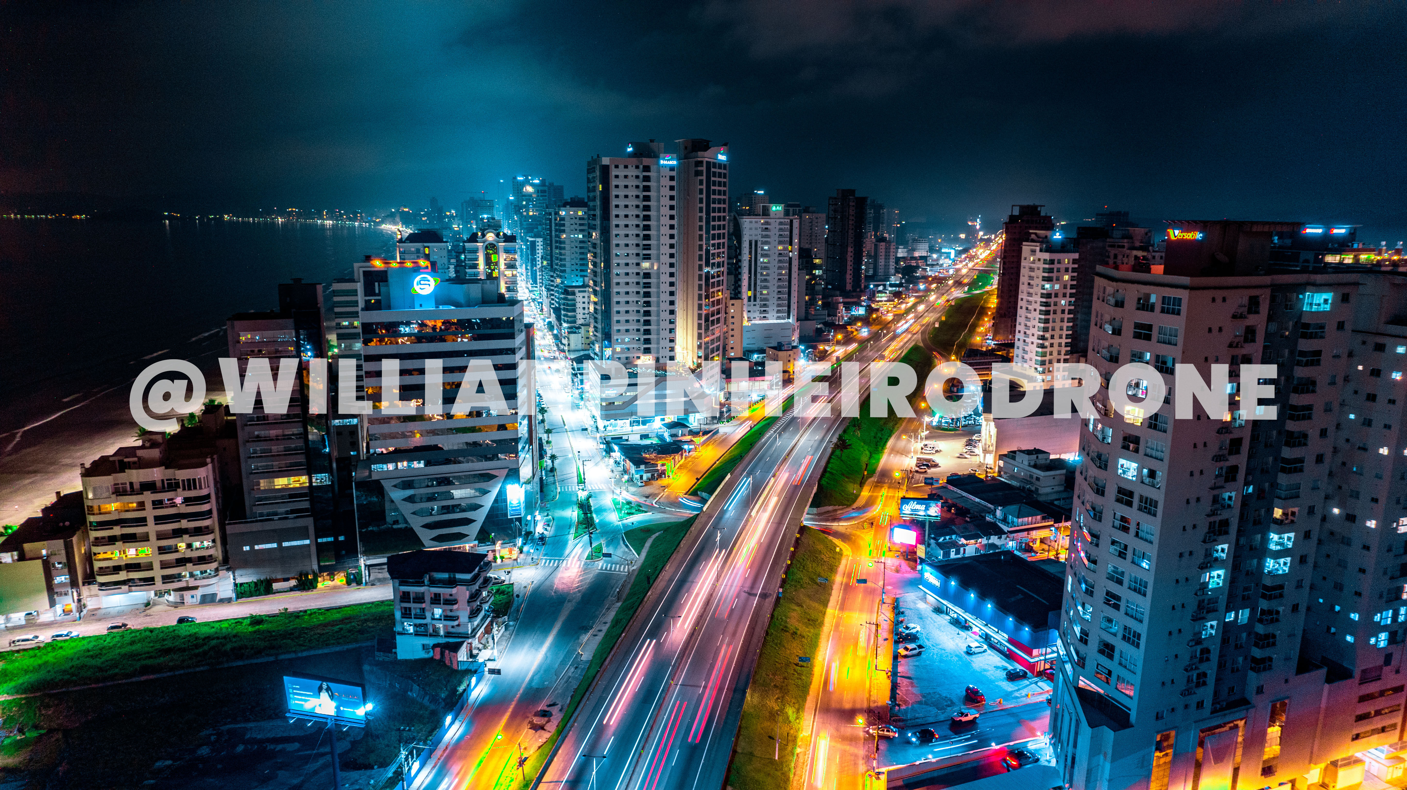 Foto Noturna Itapema/SC Noite