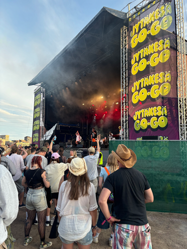 mobiililava, mobiililava XXL, Esiintymislava, 14x12m, äänentoisto, tapahtumatekniikka, valaistus, esitystekniikka