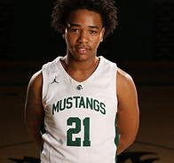 21 - D'Mari McMillan.JPG