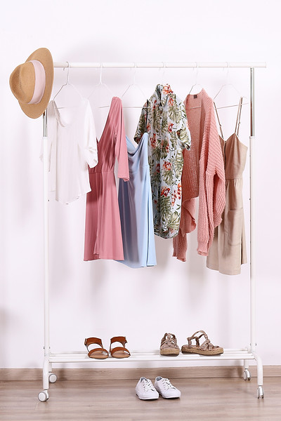 iStock-1163913723-capsule wardrobe_inner