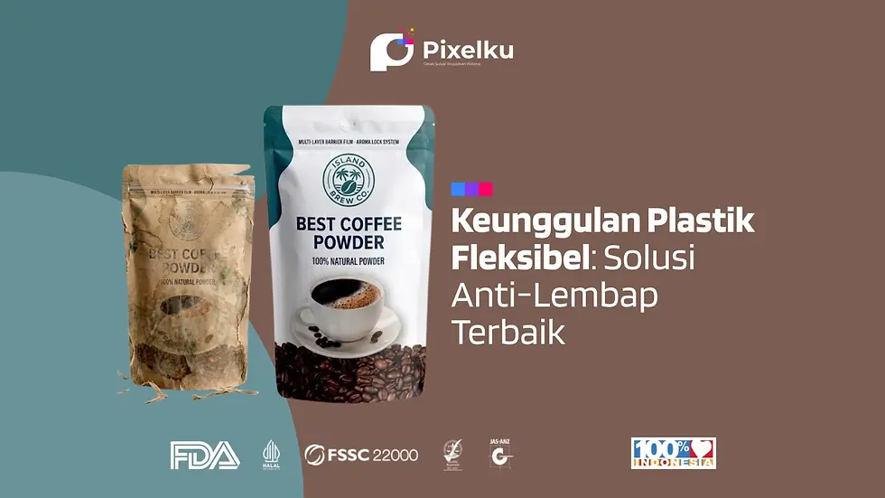 Perbandingan kemasan bubuk kopi: standing pouch kertas yang mudah rusak dan berjamur versus standing pouch plastik fleksibel Pixelku yang tahan air dan awet.