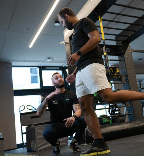 Training im LOVT Fitnessstudio in 1220 Wien