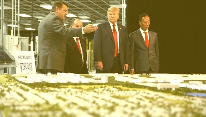 【English News】Foxconn to lower employment goal in Wisconsin under new deal ( 台灣富士康下調威斯康星州就業目標 )