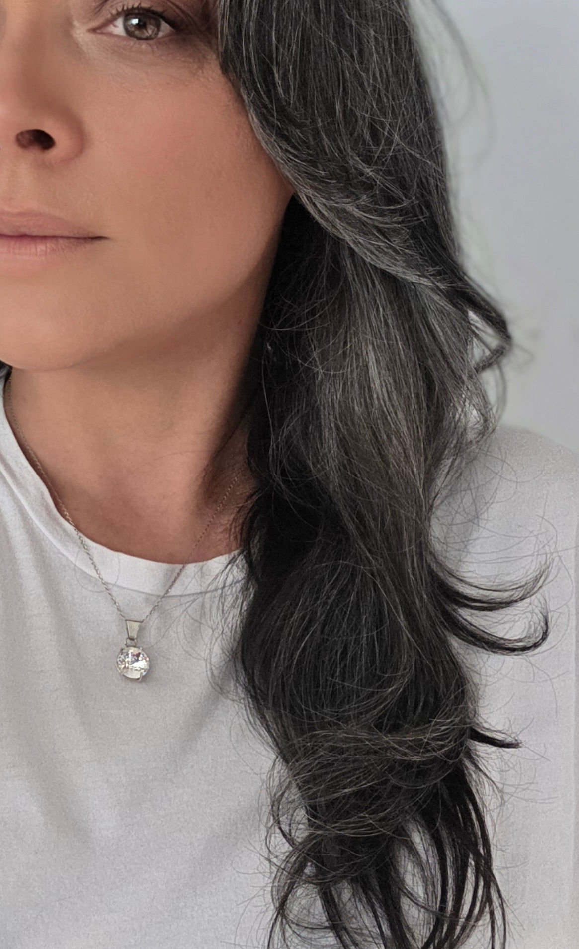 Cadena y dije en plata creado con Cristales de Swarovski®️