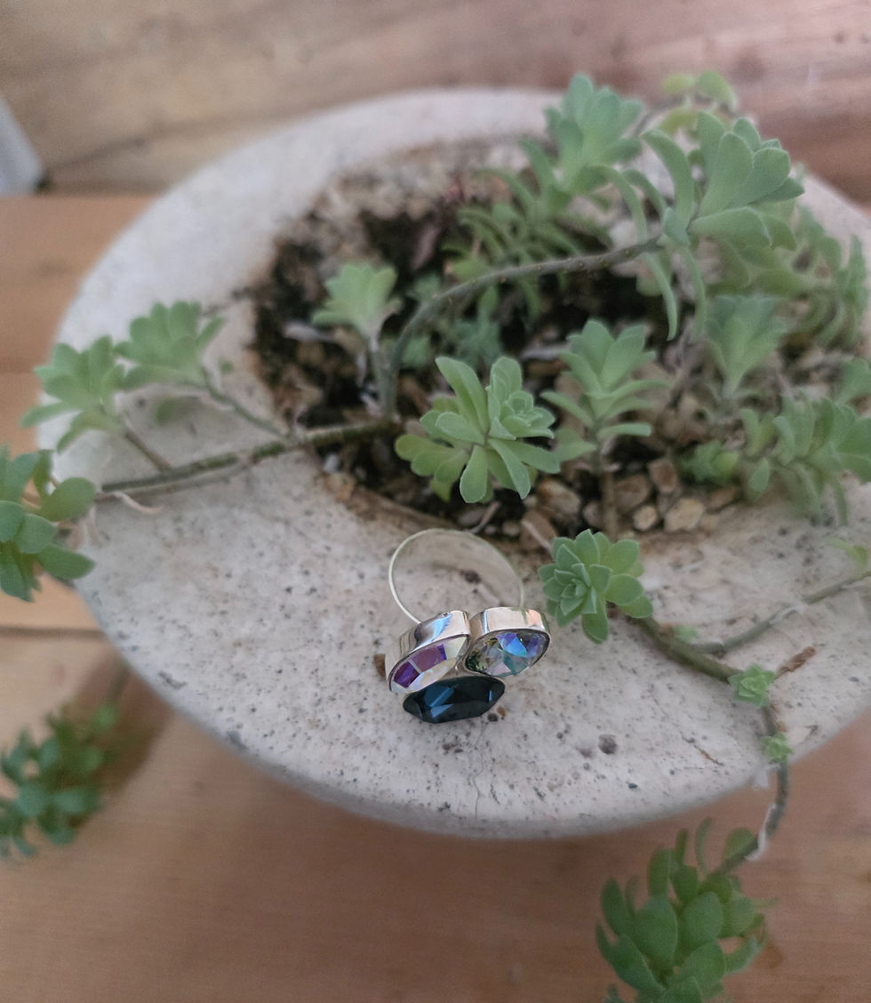 Miniatura: Anillo en plata creado con cristales de Swarovski