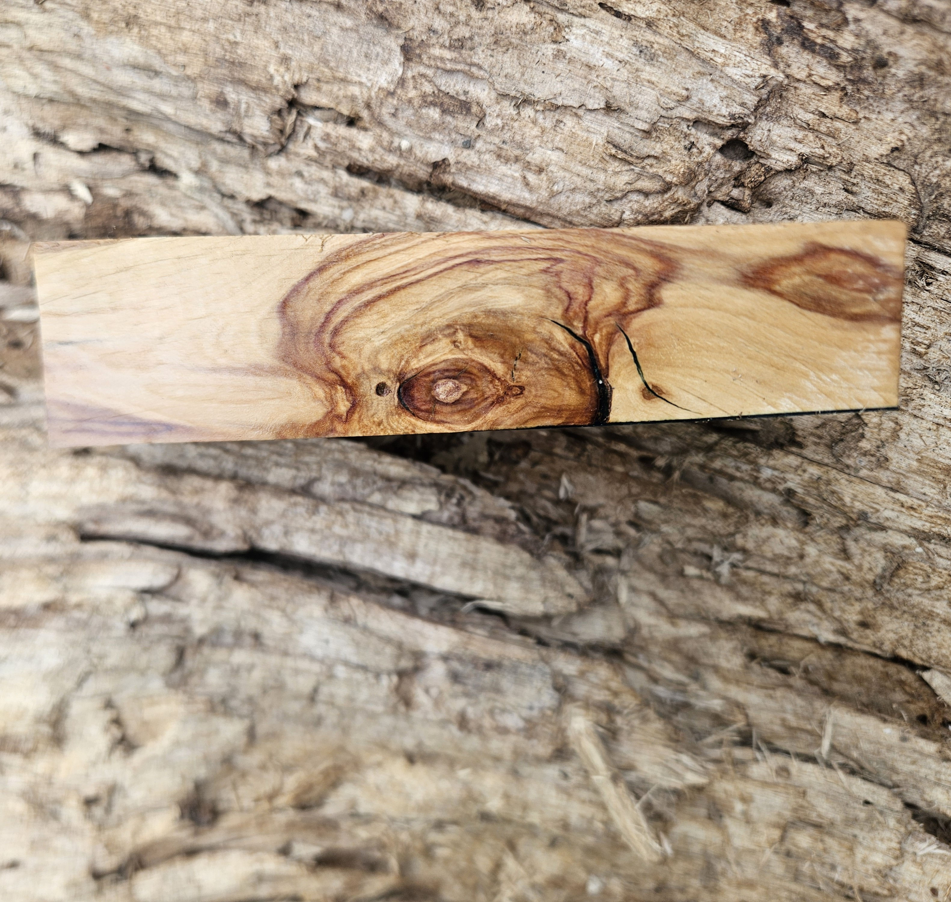 Lilac Grove Relic – Stabilized Lilac Hybrid Handle Blank