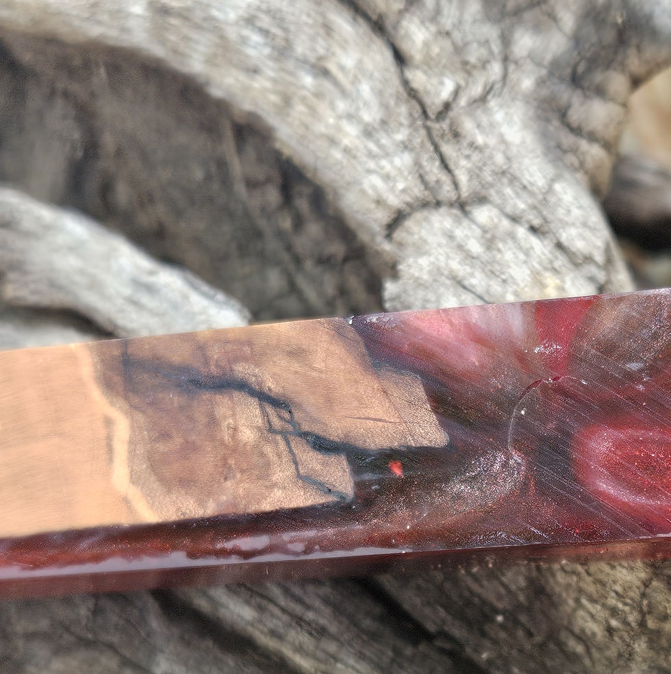 Thumbnail: Crimson Vein Relic – Maple Hybrid Pen Blank
