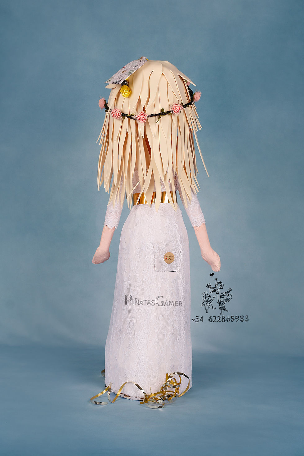 Miniatura: Piñata della ragazza della comunione