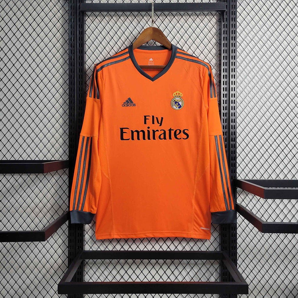 Thumbnail: Real Madrid 13/14 Retro Long Sleeve Third Kit