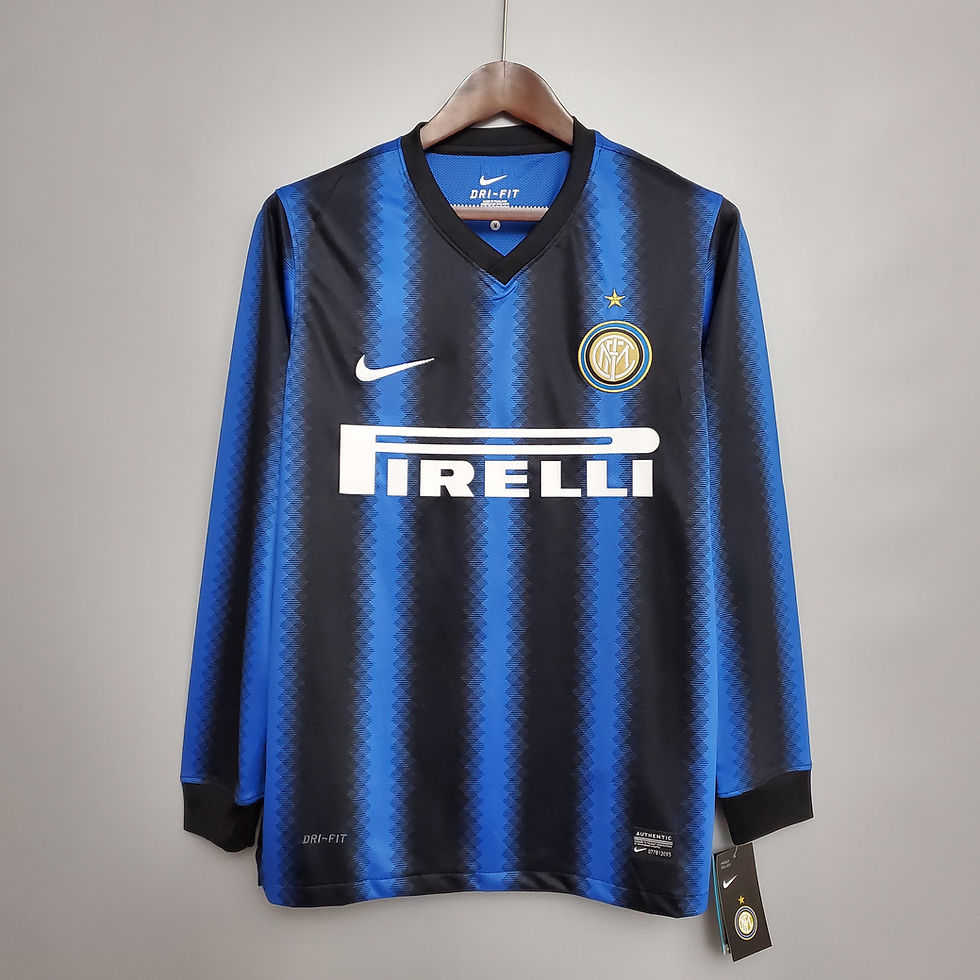 Thumbnail: Inter Milan 10/11 Retro Long Sleeve Home Kit