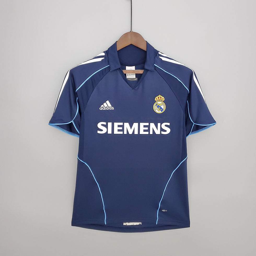 Thumbnail: Real Madrid 05/06 Retro Away Kit