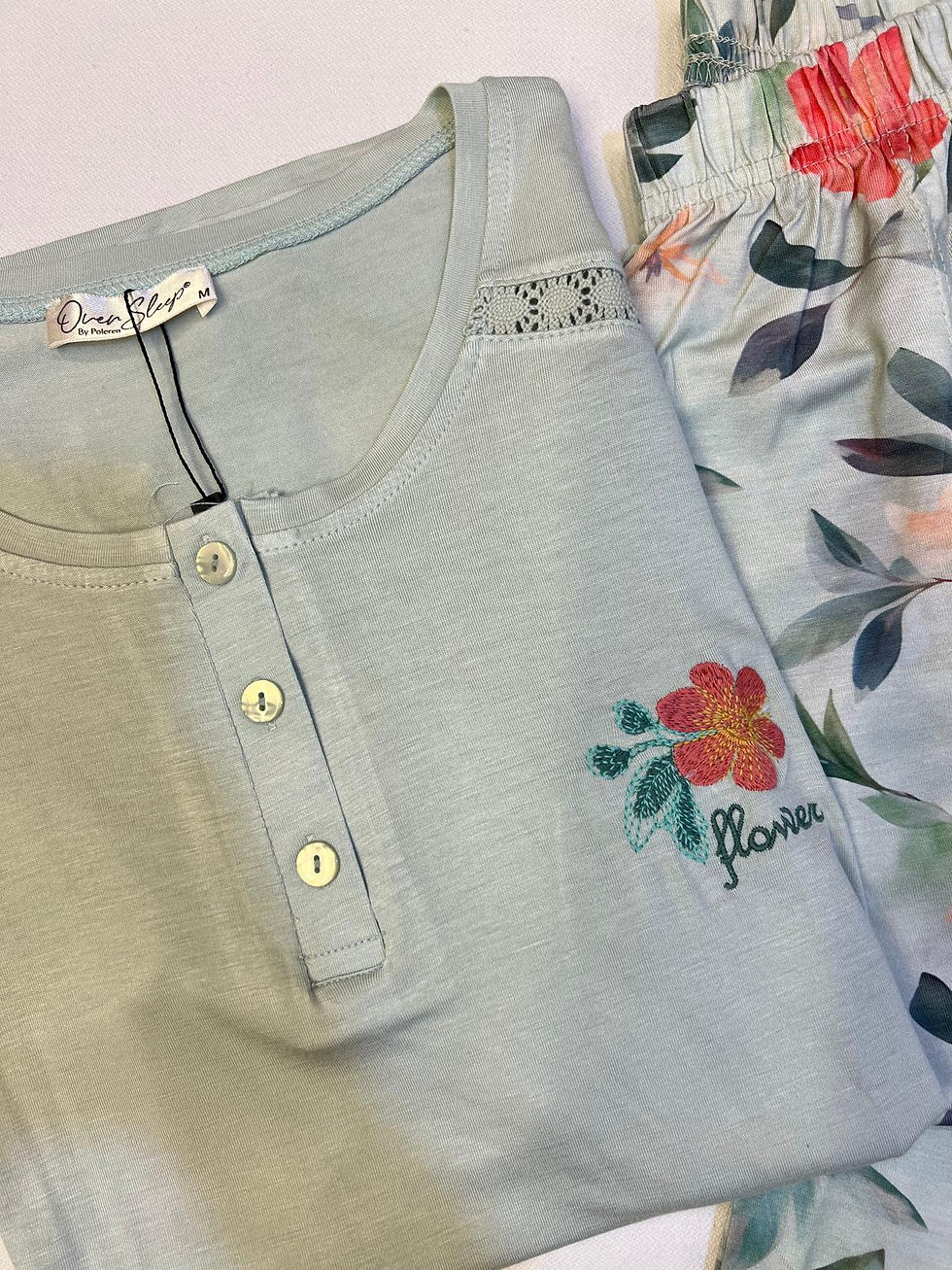 Küçük resim: Viskon Kısa Kollu Uzun Pijama Takımı