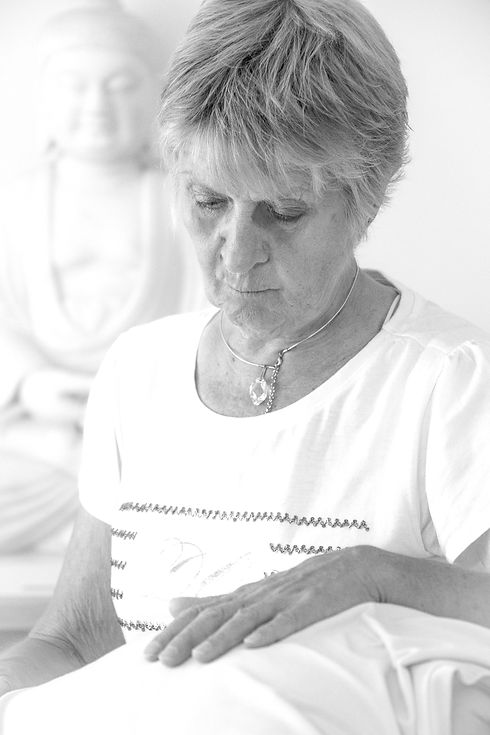 Sien-3585_edited.jpg