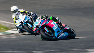 Masters Superbike battle continues