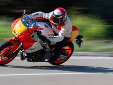 Yamahas classically styled XS900GP