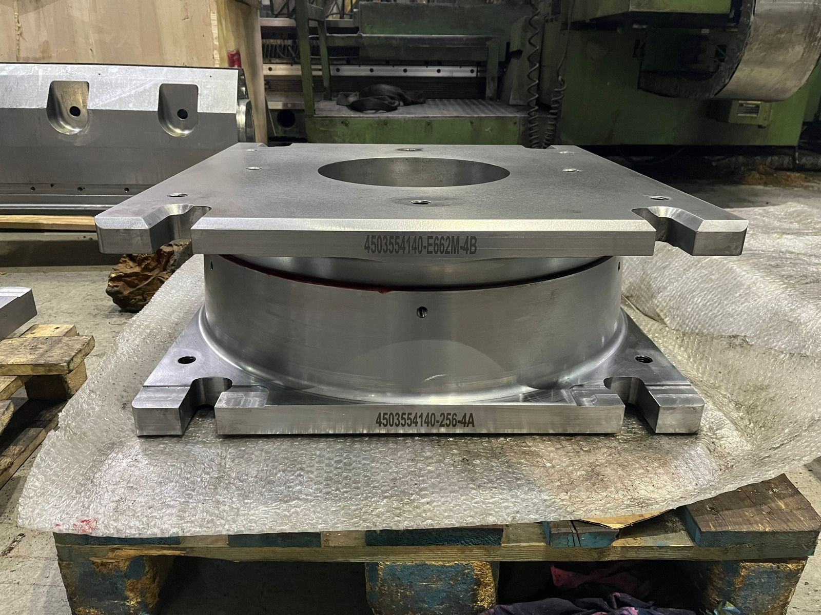 AĞIR DÖNÜŞ GÖVDELERİ (Draaikom)