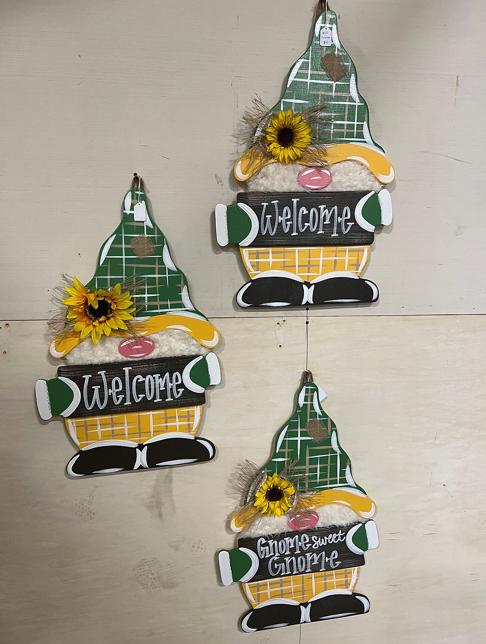 Thumbnail: 3D Sunflower Gnome Door Hanger
