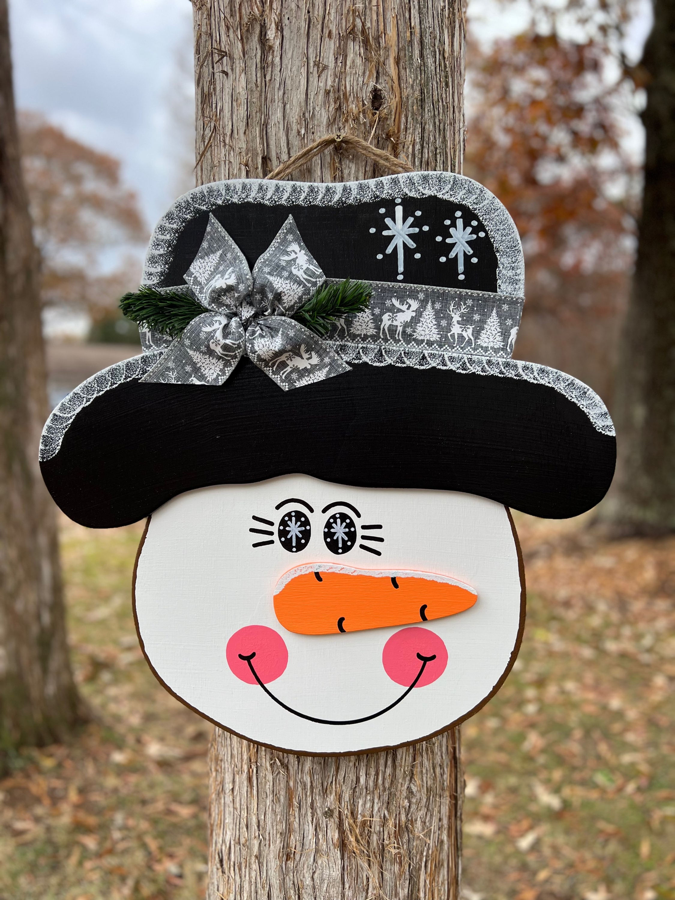 Grey Woodland 3D Snowman Head Door Hanger