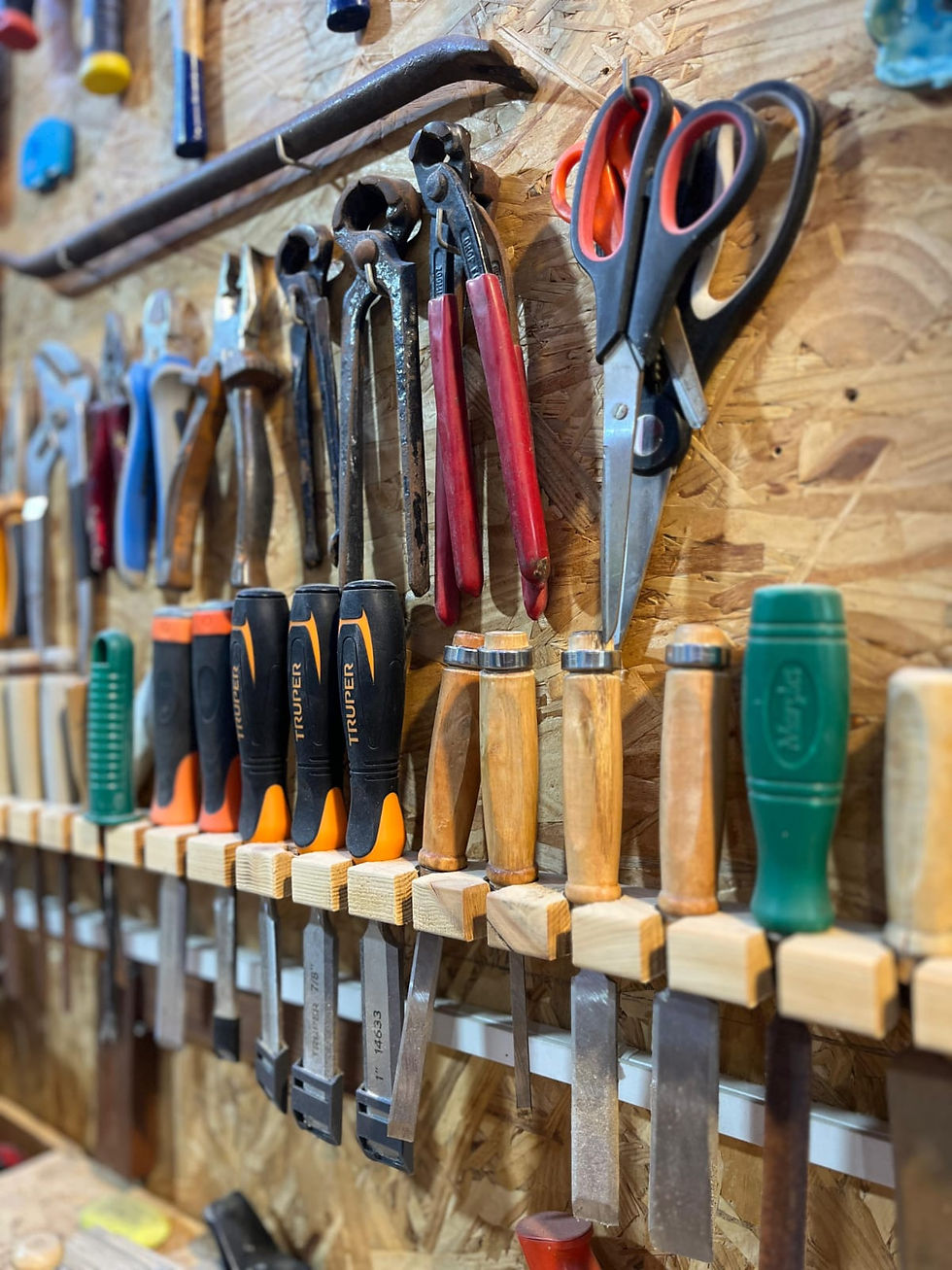 בית המלאכה - עץ הרוח