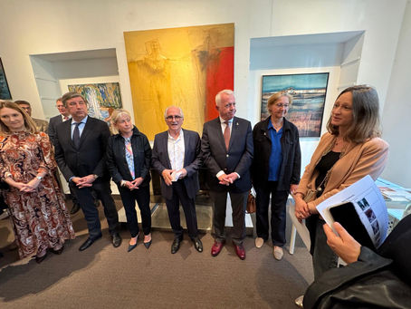 Vernissage d'une exposition caritative au Centre Culturel ukrainien