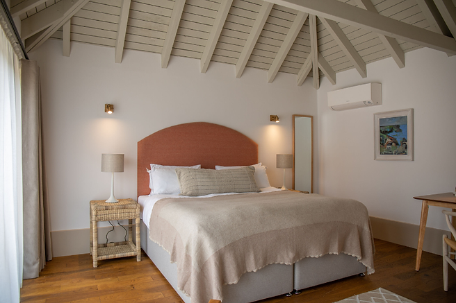 Untitled design - 2025-11-04T094223.806.png