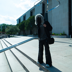 Damn Drone outside of the Smithsonian Museum in Washington DC
Photo by @nonhumble