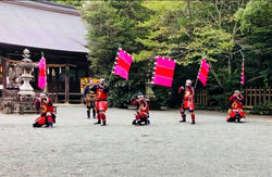 70195653_2794198457296841_16040665014662