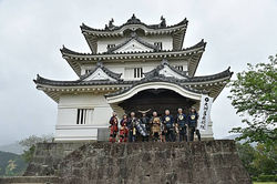 18194627_218965601930076_2667800277650895659_n_edited