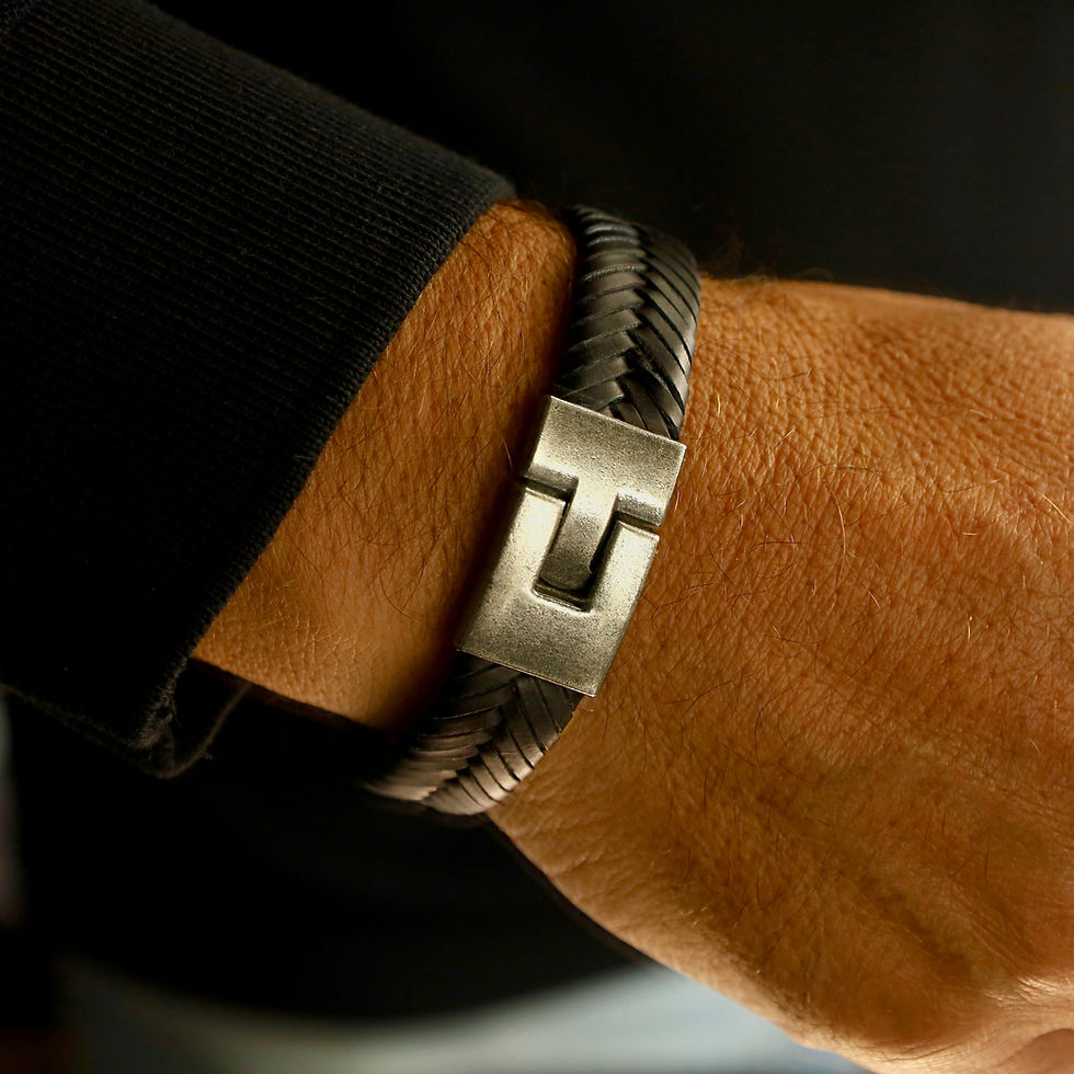 Thumbnail: Gianello Trieste Handmade Men's Black Rope Fusion Bracelet
