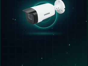 Cámara VIVOTEK IB9389-EHV-V3 para videovigilancia inteligente en entornos corporativos e industriales.