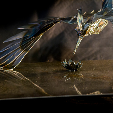 Metal bird sculpture by the artist Niv Shafran