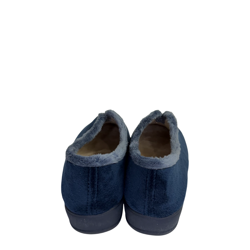 Miniatura: Zapatilla Cerrado Mujer KOKIS