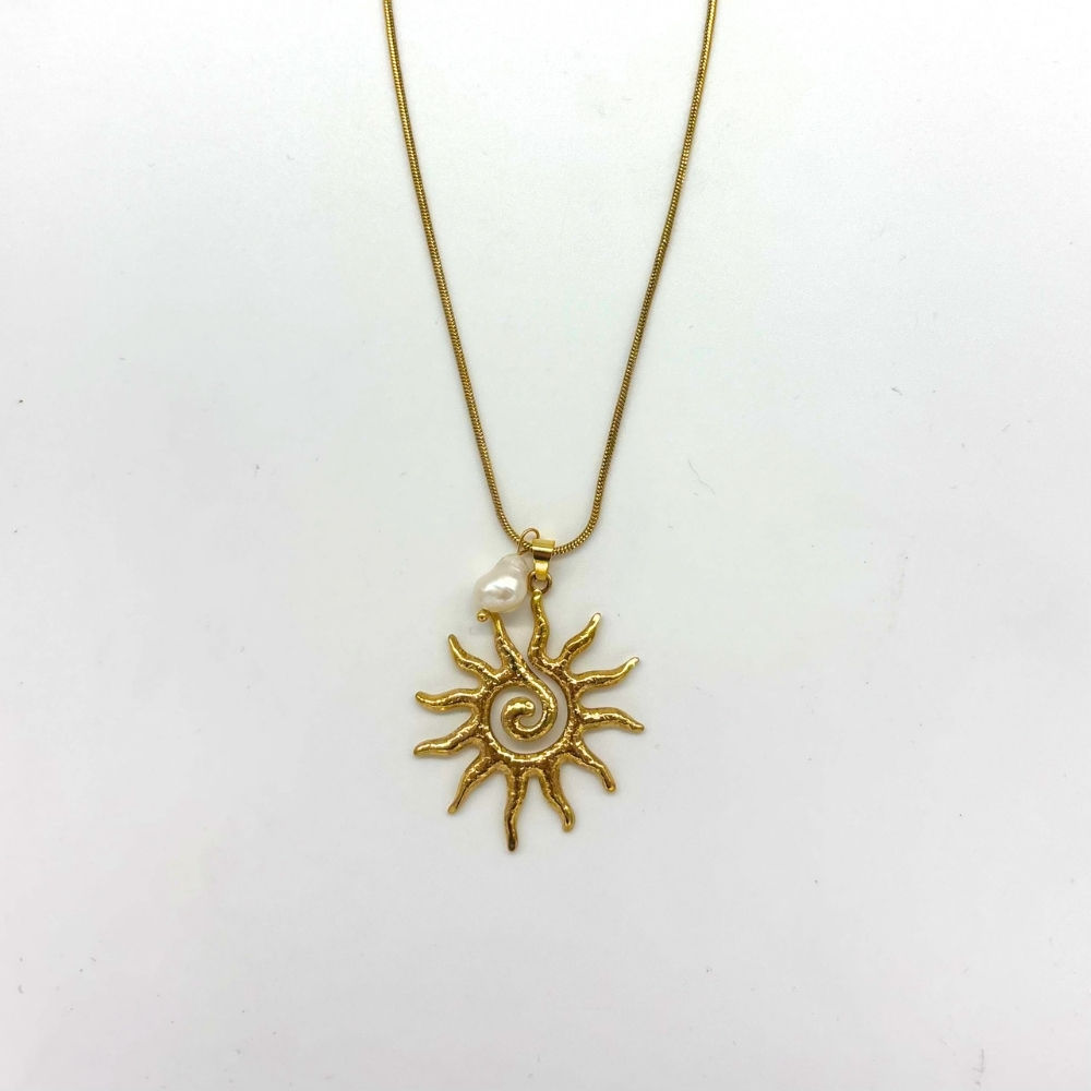 Collaret sol amb una perla