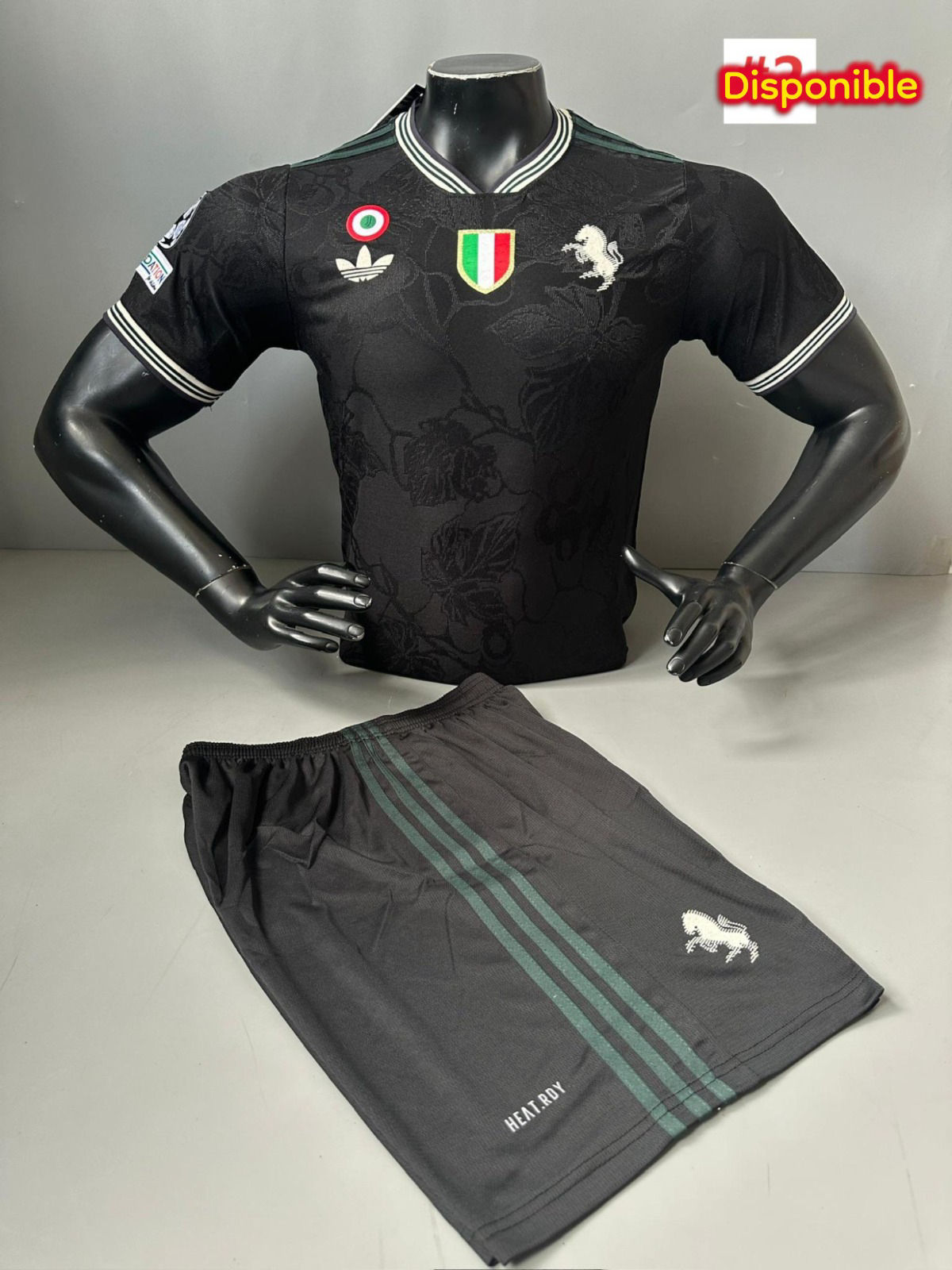 Uniforme Completo Juventus