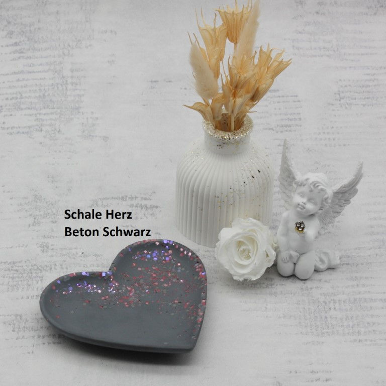 Miniaturbild: Herzteller aus Beton kaufen